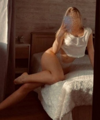 Готова подарить тебе незабываемое время в моей компании.
Позволь мне угодить каждому твоему желанию. В моем арсенале искусных приемов, которые приведут тебя к блаженному экстазу. Я умею слушать и понимать, поэтому ты можешь быть уверен, что наша встреча будет полна эмоций и удовольствия. 💫
Моя фотография говорит 1000 слов. Никакая фотошоп не прикасался к моим возбуждающим изображениям. У меня горячая фигура и манящий смех. 😏
Мои услуги нацелены на соблазнение и удовлетворение твоих сокровенных фантазий. Я буду трепетно ласкать тебя, словно нежный цветок. Мои отзывы говорят сами за себя - мои клиенты возвращаются снова и снова. 😉
Давай позволим себе погрузиться в мир страсти и наслаждения вместе. Жду звонка от щедрого и культурного мужчины. Время со мной не забывается, а запечатлевается в памяти надолго. Встречи только в Москве. 💋 11626, 22 года