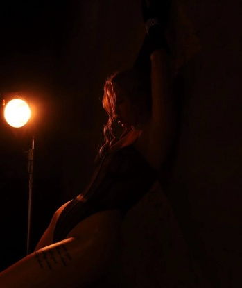 Неутомимая красотка с изысканным вкусом приглашает в гости. Горячие объятия, шепот страсти, удовольствие без границ. Звони и окунись в мир наслаждения! 9175, 22 года